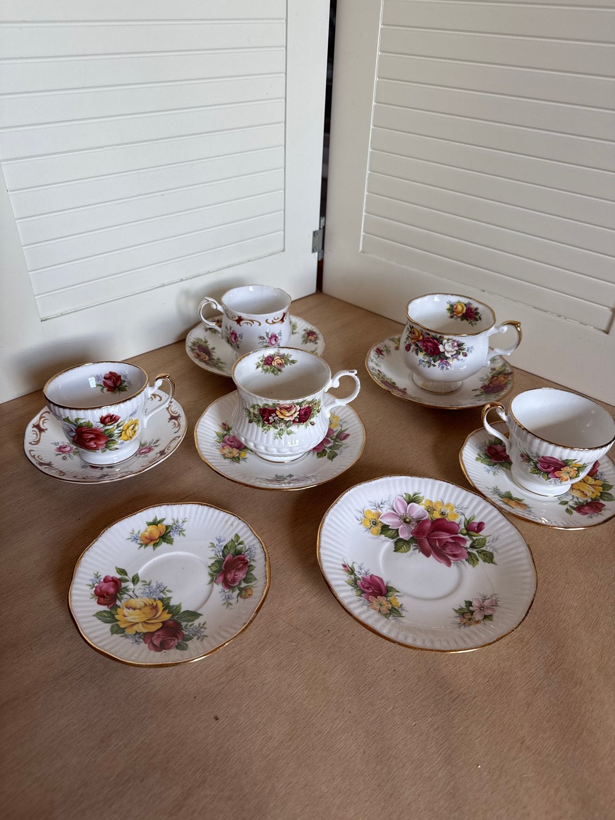 Queen's Fine Bone China kop en schotels - Rosina China, Antiek en Kunst, Ophalen of Verzenden