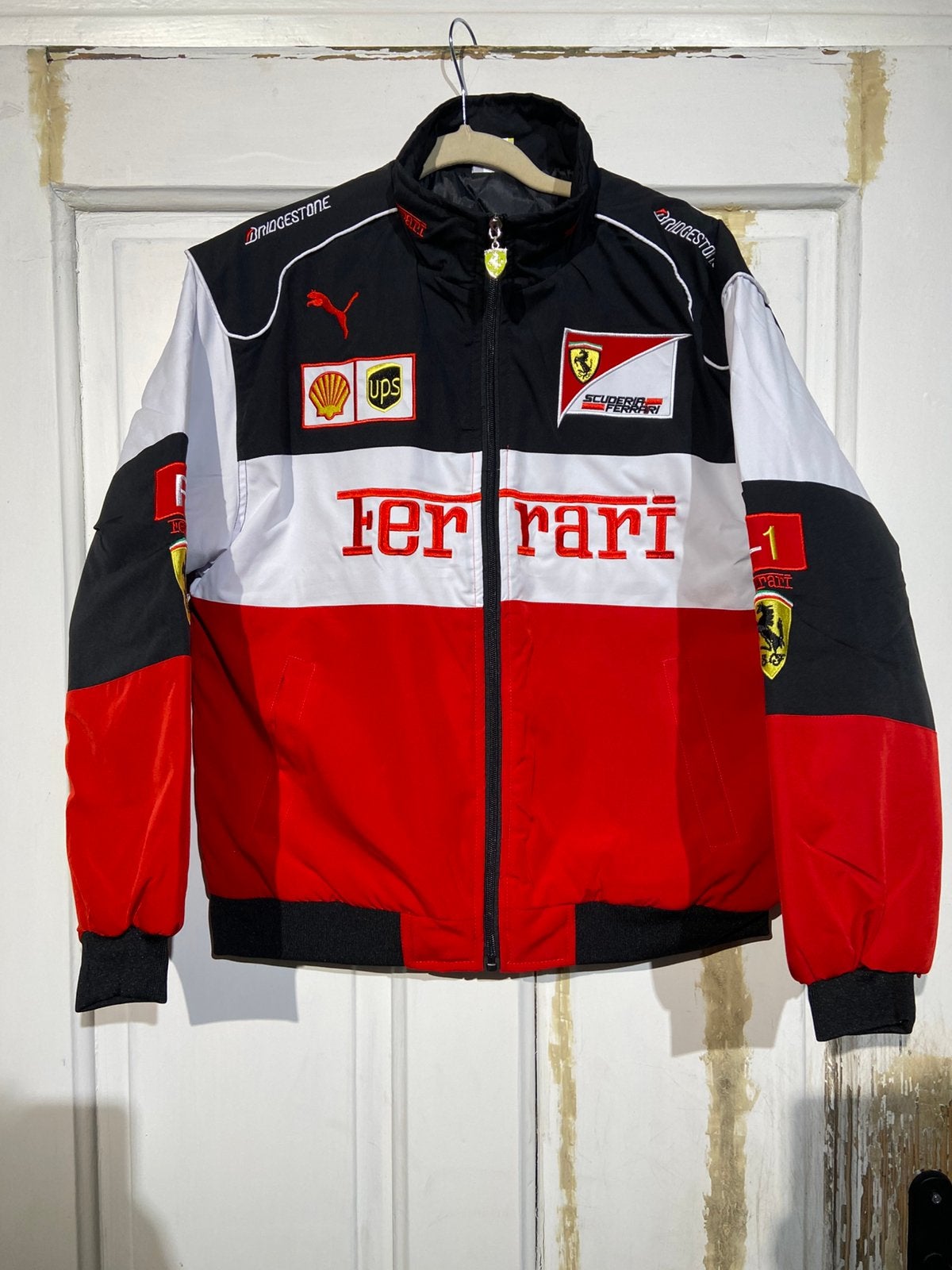 Ferrari Bomberjack Racing (maat M) Vintage white red, Ophalen of Verzenden, Zo goed als nieuw, Maat 48/50 (M), Rood