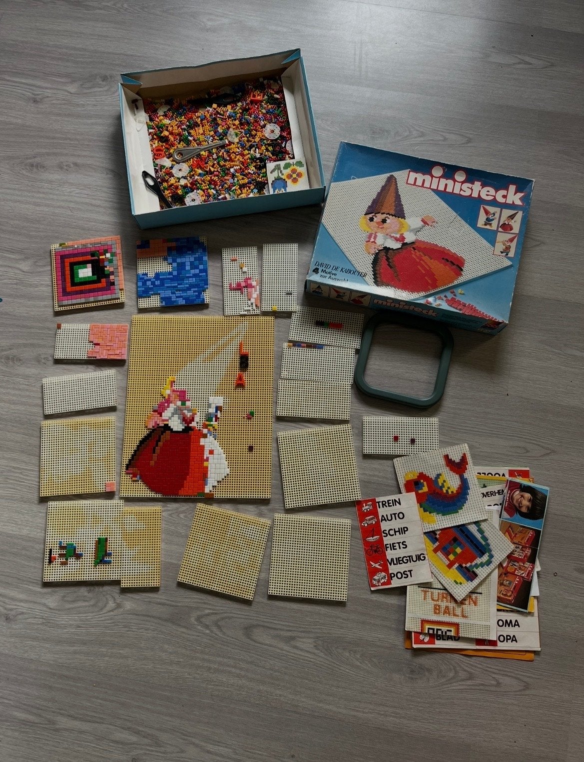 Grote Ministeck set met veel platen en voorbeelden, Hobby en Vrije tijd, Ophalen of Verzenden, Gebruikt, Box-set