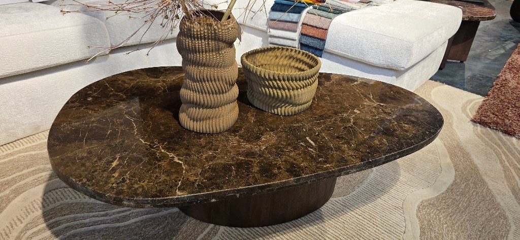Marmeren salontafel organische vorm | Showmodel korting, Huis en Inrichting, Tafels | Salontafels, Ophalen, Japandi, Overige materialen