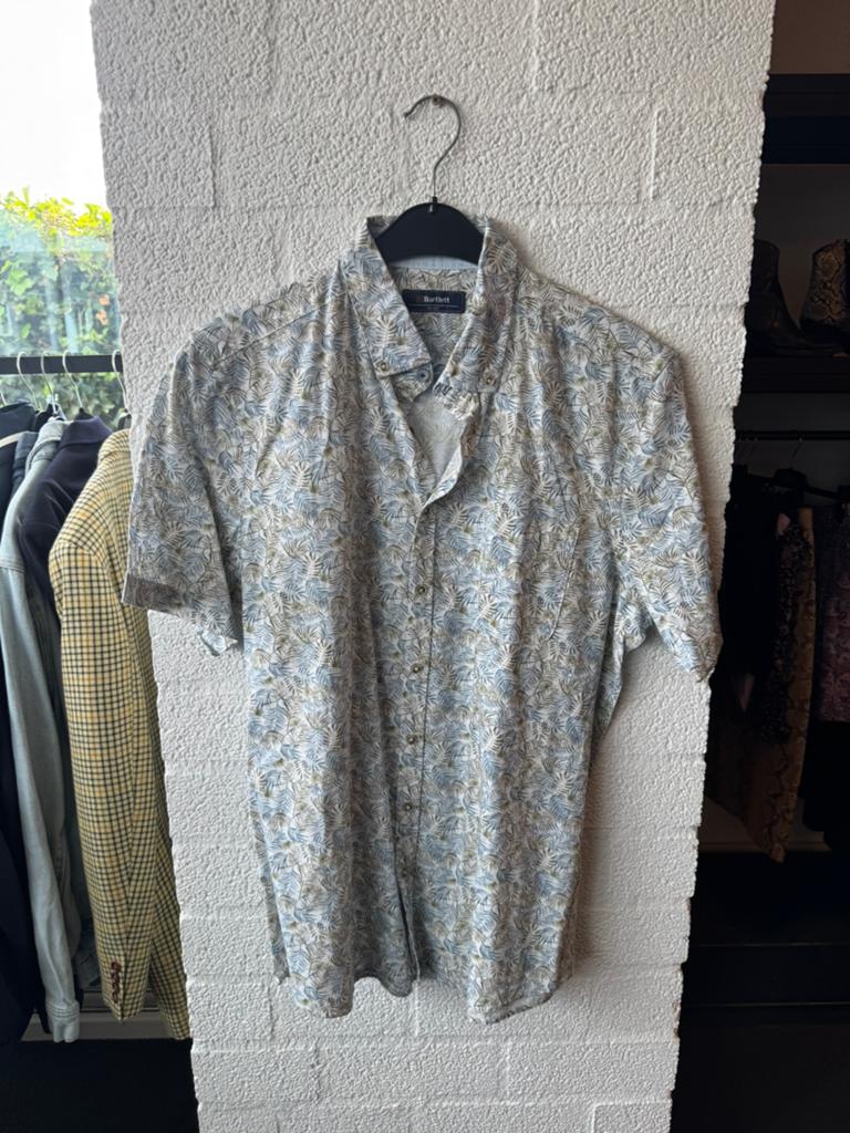 Bartlett overhemd maat L heren zomer, Kleding | Heren, Overhemden, Ophalen of Verzenden, Zo goed als nieuw, Blauw, Halswijdte 41/42 (L)