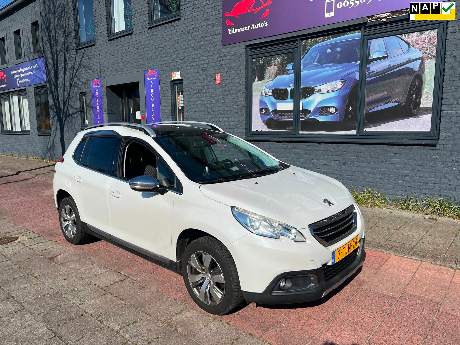 Peugeot 2008 1.2 VTi Allure Pack Premium Plus camera leder p, Auto's, Euro 5, 450 kg, Stoelverwarming, 1199 cc