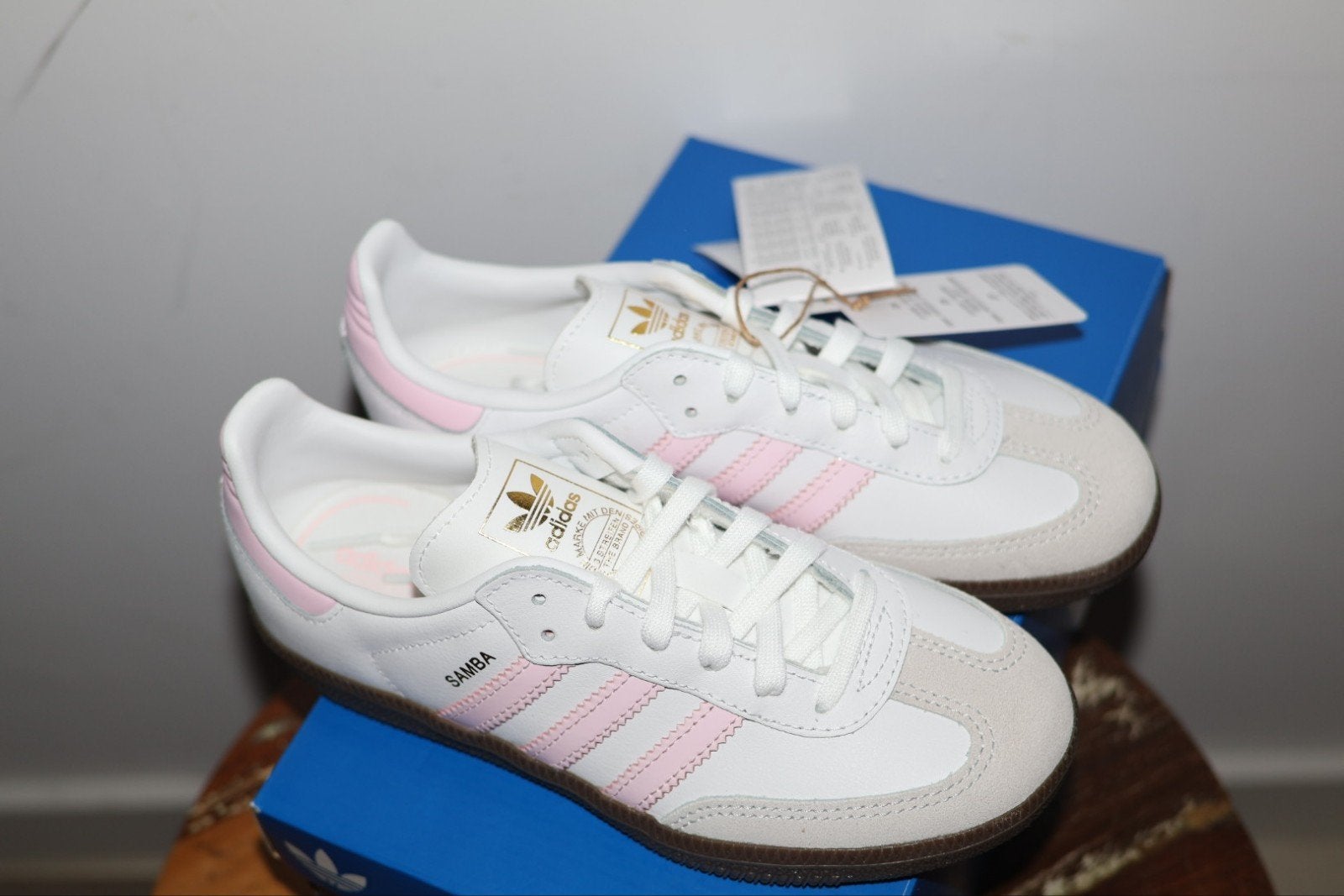Nieuwe Adidas Samba sneakers maat 32 wit roze, Kinderen en Baby's, Kinderkleding | Schoenen en Sokken, Adidas, Meisje, Nieuw, Ophalen of Verzenden