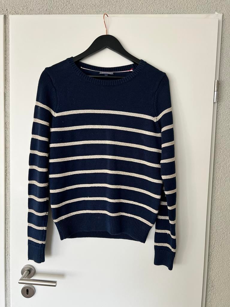 Donkerblauwe Tommy Hilfiger trui met gouden strepen, Ophalen of Verzenden, Zo goed als nieuw, Maat 36 (S), Blauw