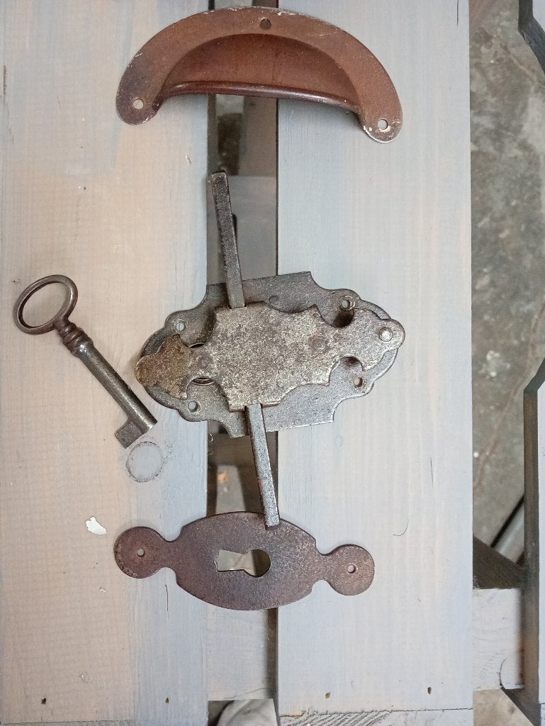 Brocante slot, handgreep, en lampen, Antiek en Kunst, Ophalen of Verzenden