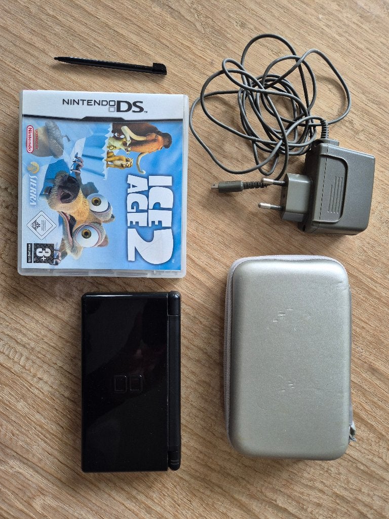 Nintendo DS Lite met 2 games, Spelcomputers en Games, Met games, Gebruikt, Zwart, Ophalen of Verzenden