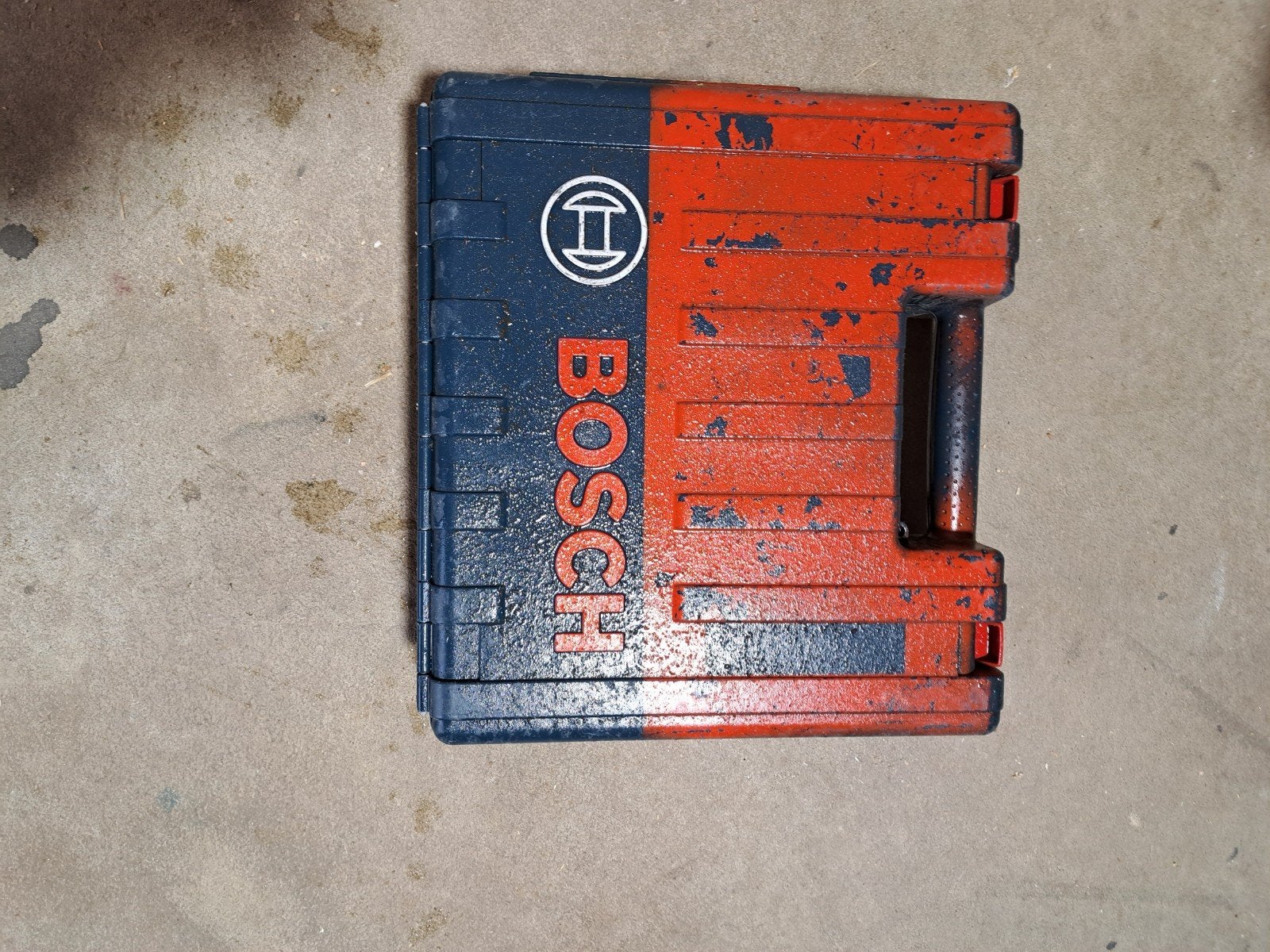 Bosch Accuboormachine met koffer en lader, Gebruikt, Variabele snelheid, Ophalen of Verzenden, Boor- en Schroefmachine
