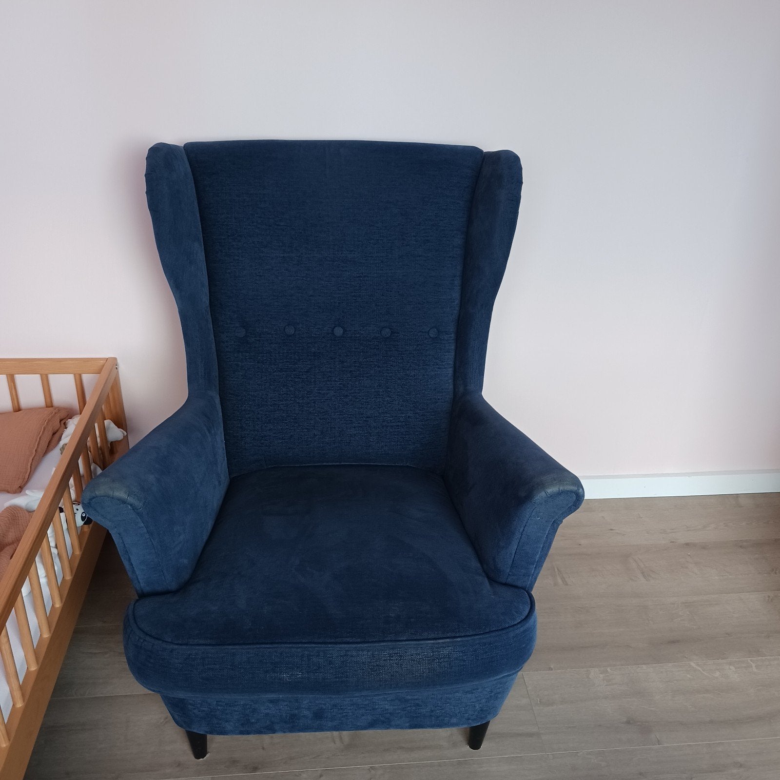 Comfortabele blauwe fauteuil met oorleuningen, Ophalen, Gebruikt, Klassiek, 75 tot 100 cm