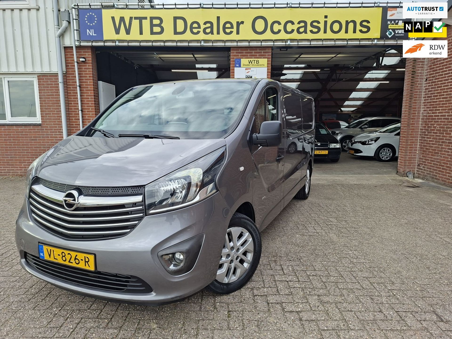 Opel Vivaro 1.6 CDTI L2H1 Edition EcoFlex, Auto's, Voorwielaandrijving, Gebruikt, Zwart, 4 cilinders
