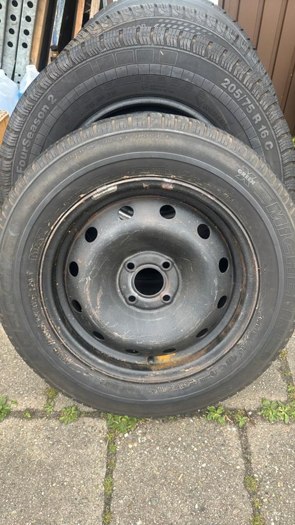 Michelin FourSeason 195/65/15  banden op velg, Ophalen, Gebruikt, Universele onderdelen