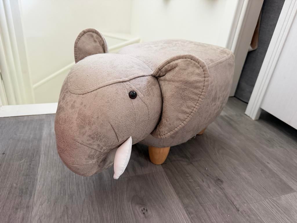 Leuke olifant kruk voor de kinderkamer, Ophalen of Verzenden, Zo goed als nieuw