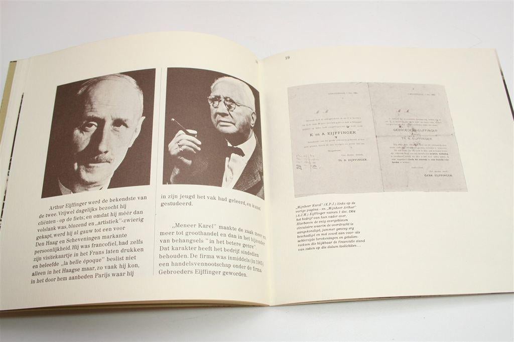 Historie Behangselpapier — Eijffinger [1875-1975], Ophalen of Verzenden, Gelezen