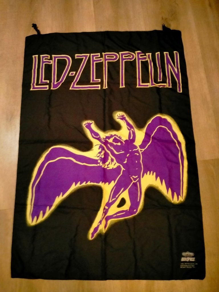 Led Zeppelin sad wings vintage muziek rock vlag RARE, Verzamelen, Muziek, Artiesten en Beroemdheden, Ophalen of Verzenden, Zo goed als nieuw