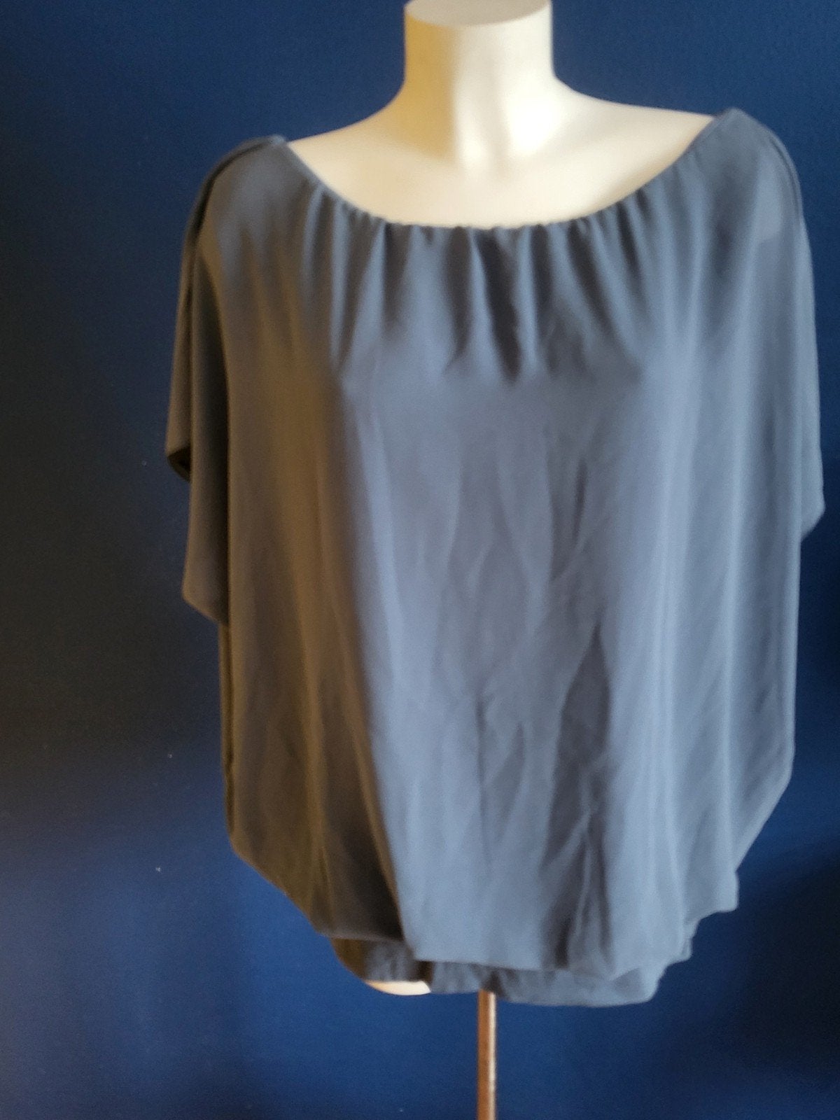 Ballontop. Jeansblauwe kleur. Maat L.in 3 kleuren, Ophalen of Verzenden, Zo goed als nieuw, Blauw, Blouse of Tuniek