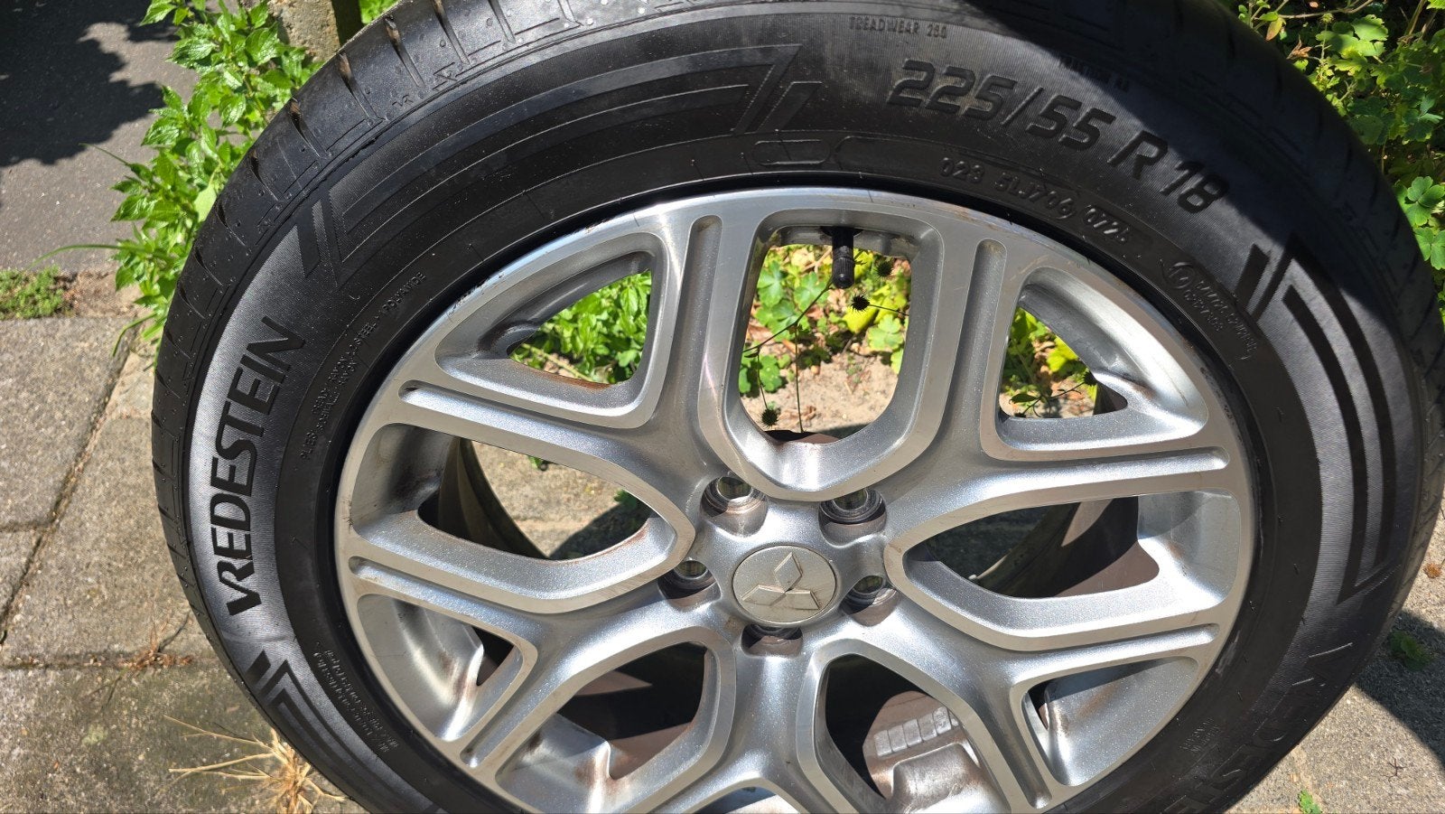 4x 18 inch Vredestein Quatrac 225/55 banden zgan + velgen, Auto-onderdelen, Banden en Velgen, Ophalen, 18 inch, Banden en Velgen