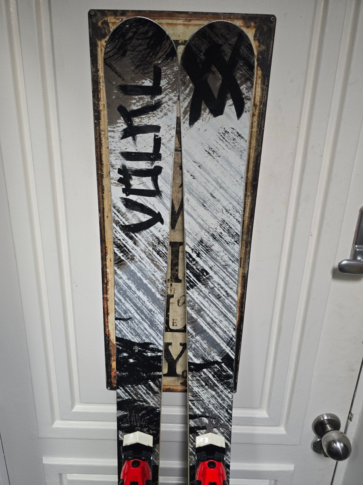184cm Volkl agenda ALL MOUNTAIN ski gevorderd, Overige merken, Ophalen of Verzenden, Carve, Ski's