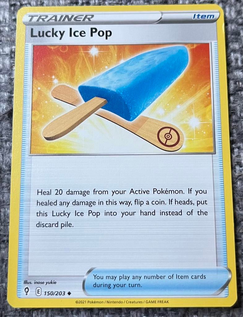 Trainerkaart van Lucky Ice Pop • Evolving Skies (150/203), Verzenden, Nieuw, Losse kaart