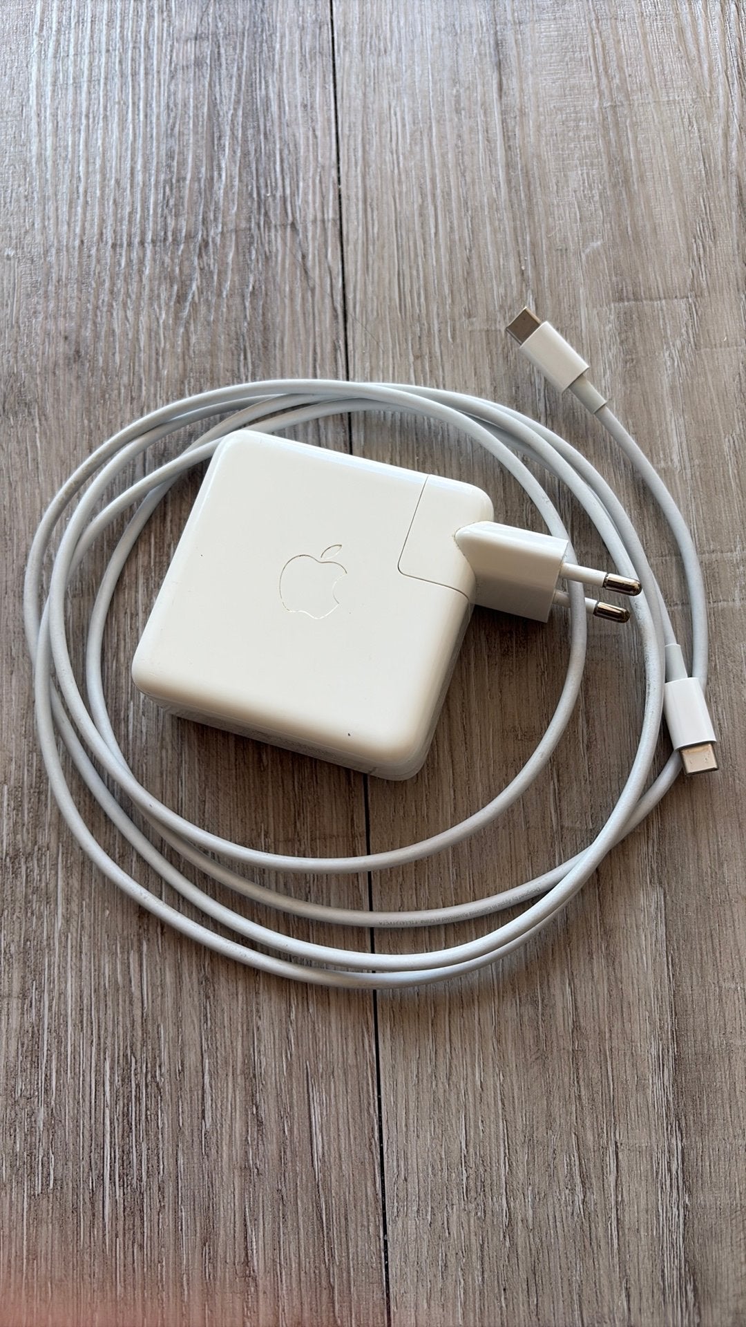 Apple 61W USB-C Power Adapter (Model A1718), Ophalen of Verzenden, Gebruikt