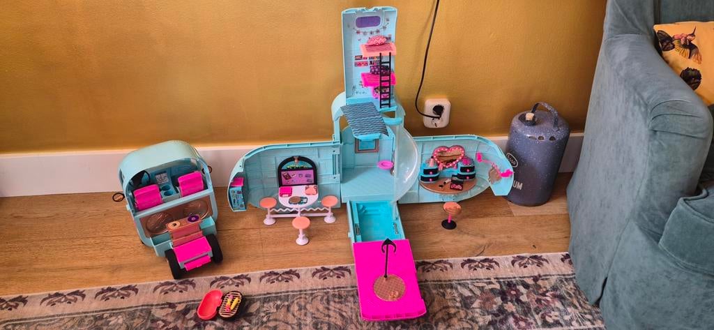 L.O.L. Surprise! Glamper 2-in-1 Camper met accessoires, Ophalen, Zo goed als nieuw, Meisje
