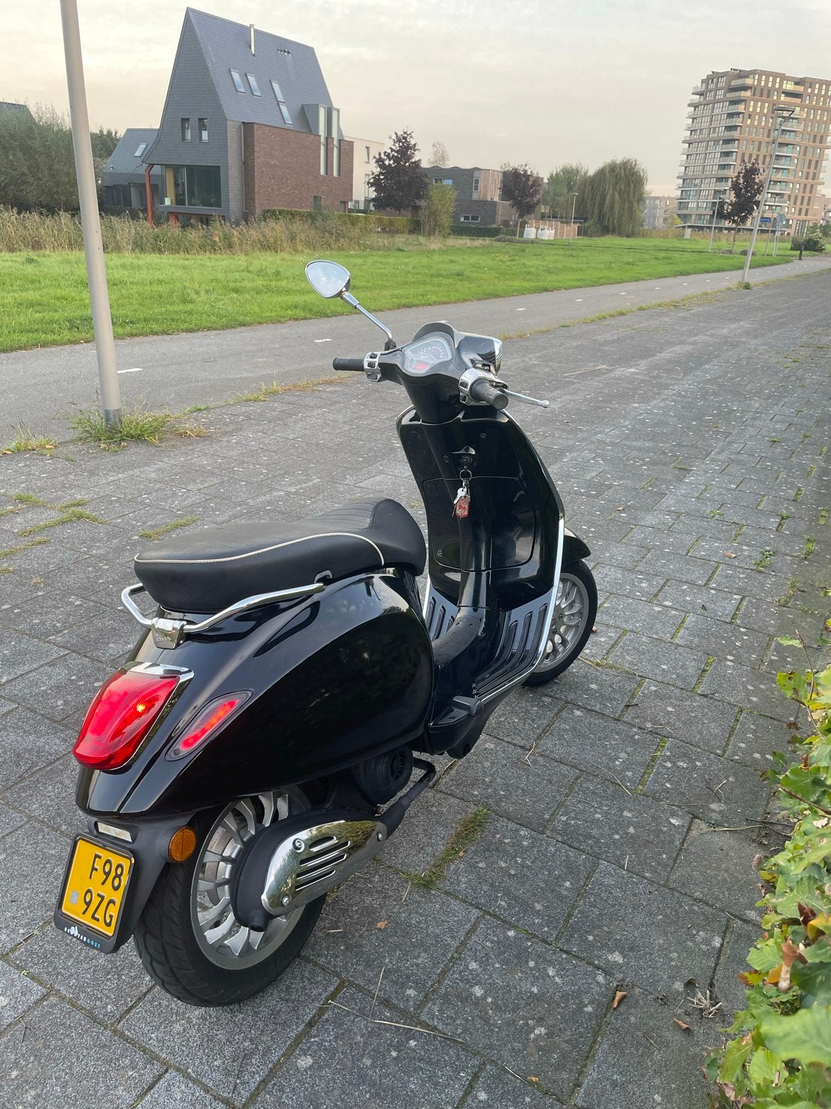 Vespa Sprint 2014 45KMPU (ZGAN), Ophalen, Overige modellen, Maximaal 45 km/u, Zo goed als nieuw