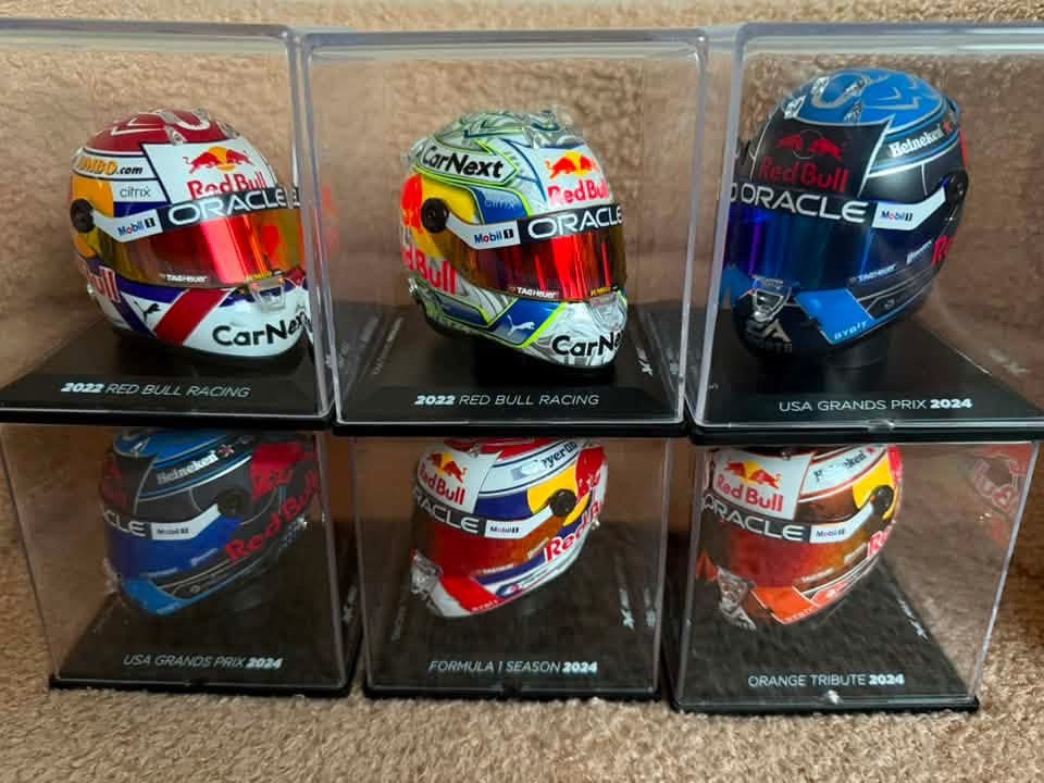 6 F1 helmen 1:4 << Max Verstappen >>, Ophalen of Verzenden, Zo goed als nieuw, Formule 1