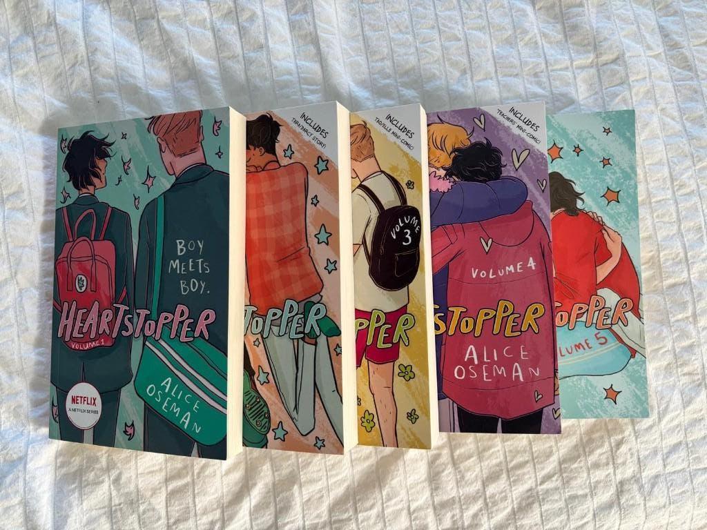 Heartstopper boeken 1 t/m 5, Alice Oseman, Complete serie of reeks, Ophalen of Verzenden, Zo goed als nieuw