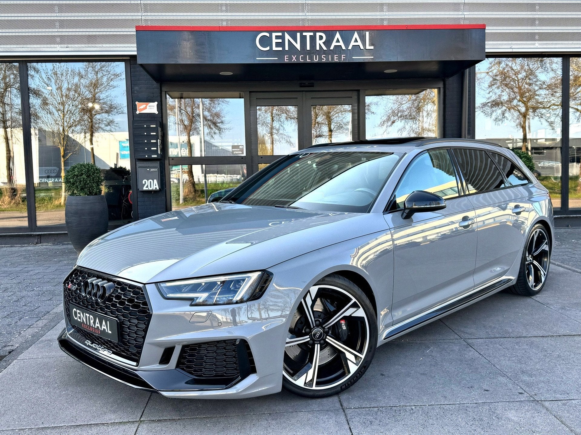 Audi RS4 Avant 2.9 TFSI Quattro 450PK|Pano|B&O|Massage|Head-, Auto's, Audi, Automaat, 1730 kg, Gebruikt, Vierwielaandrijving