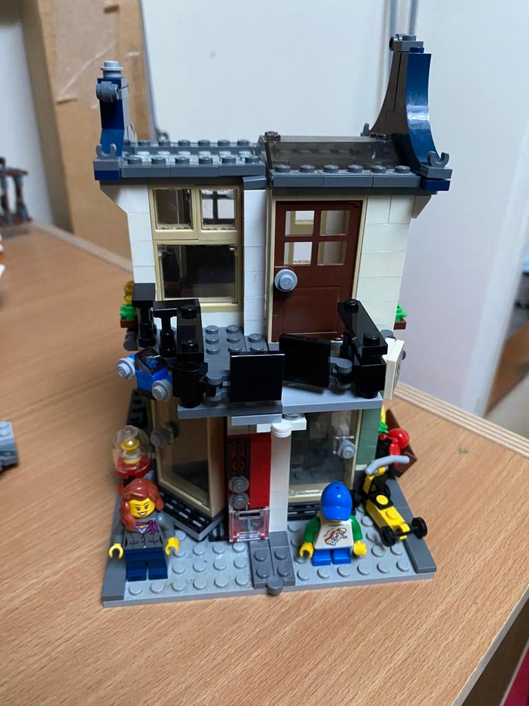 Lego city, Speelgoedwinkel 31036, Kinderen en Baby's, Speelgoed | Duplo en Lego, Ophalen, Zo goed als nieuw