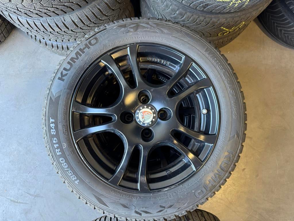 Set Kumho Winterbanden op Velg 185/60 R15 Suzuki Swift, Ophalen, Gebruikt, 15 inch, Banden en Velgen