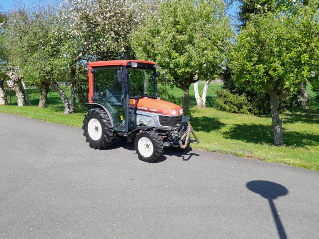 Yanmar EF 235 HST midi/minitrekker NL-kenteken (bj 2011), Zakelijke goederen, Agrarisch | Tractoren, 2500 tot 5000, Overige merken