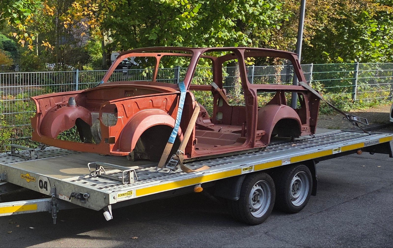 Trabant 601 Universal Kale Karosse, Ophalen