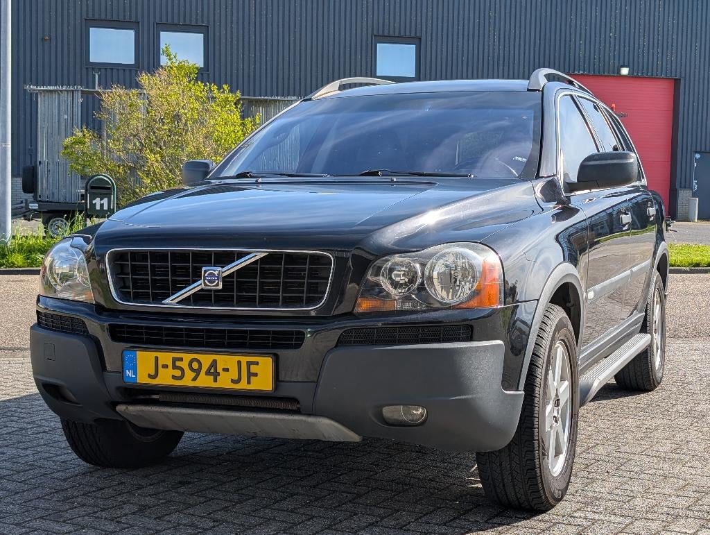 Volvo XC90 2.5T – Excl. BTW ultieme bedrijfsauto(Youngtimer), Auto's, Lederen bekleding, 7 stoelen, Leder, SUV of Terreinwagen