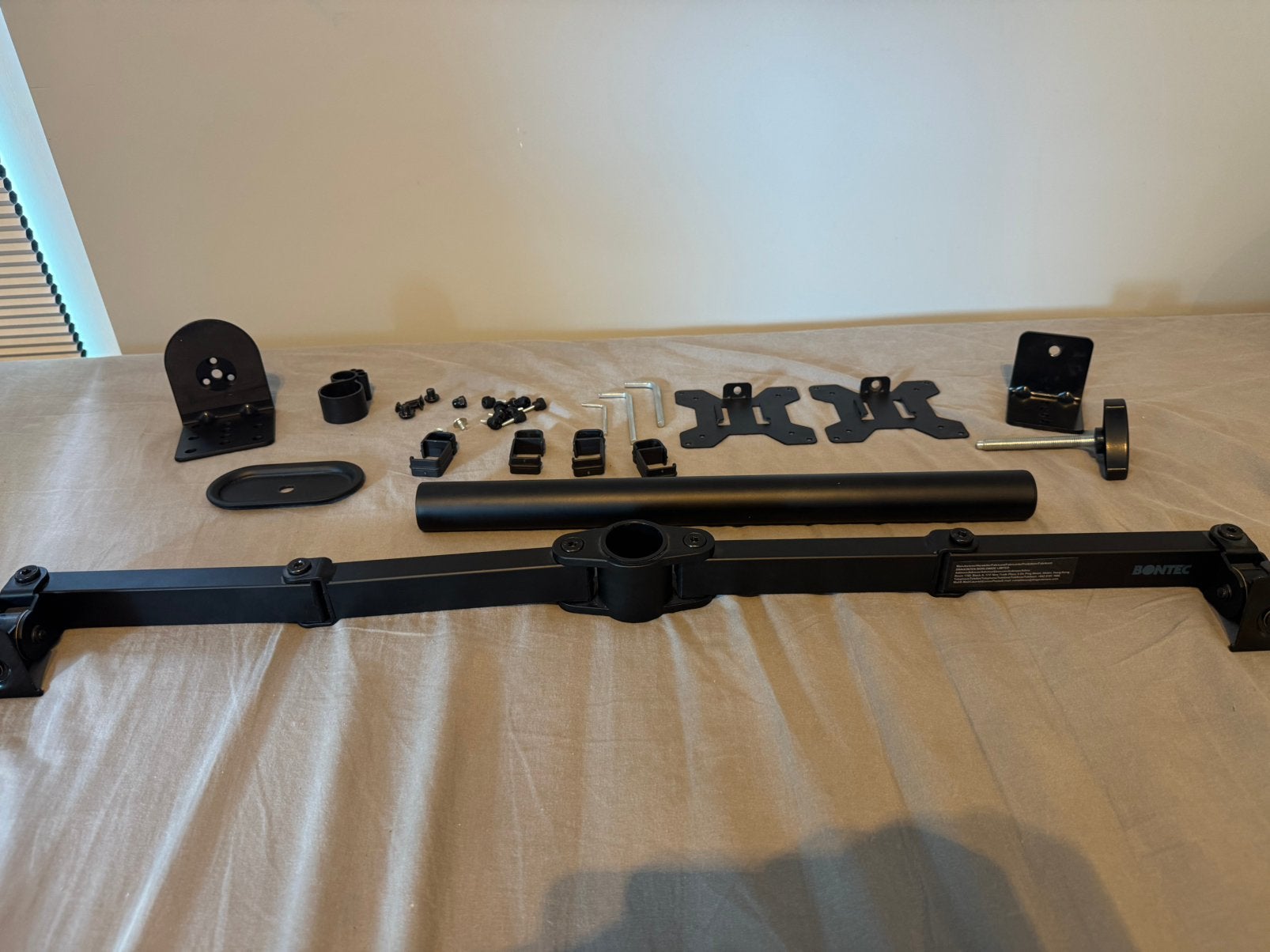 Bontec Dubbele Monitor Arm - Zwart, Computers en Software, Monitoren, Ophalen, Zo goed als nieuw, Overige typen, Onbekend
