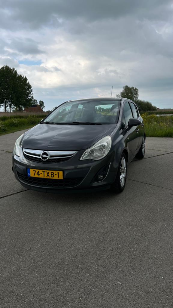 Opel Corsa 1.2 16V 5D 2012 Grijs, Voorwielaandrijving, 1063 kg, 4 cilinders, 49 €/maand
