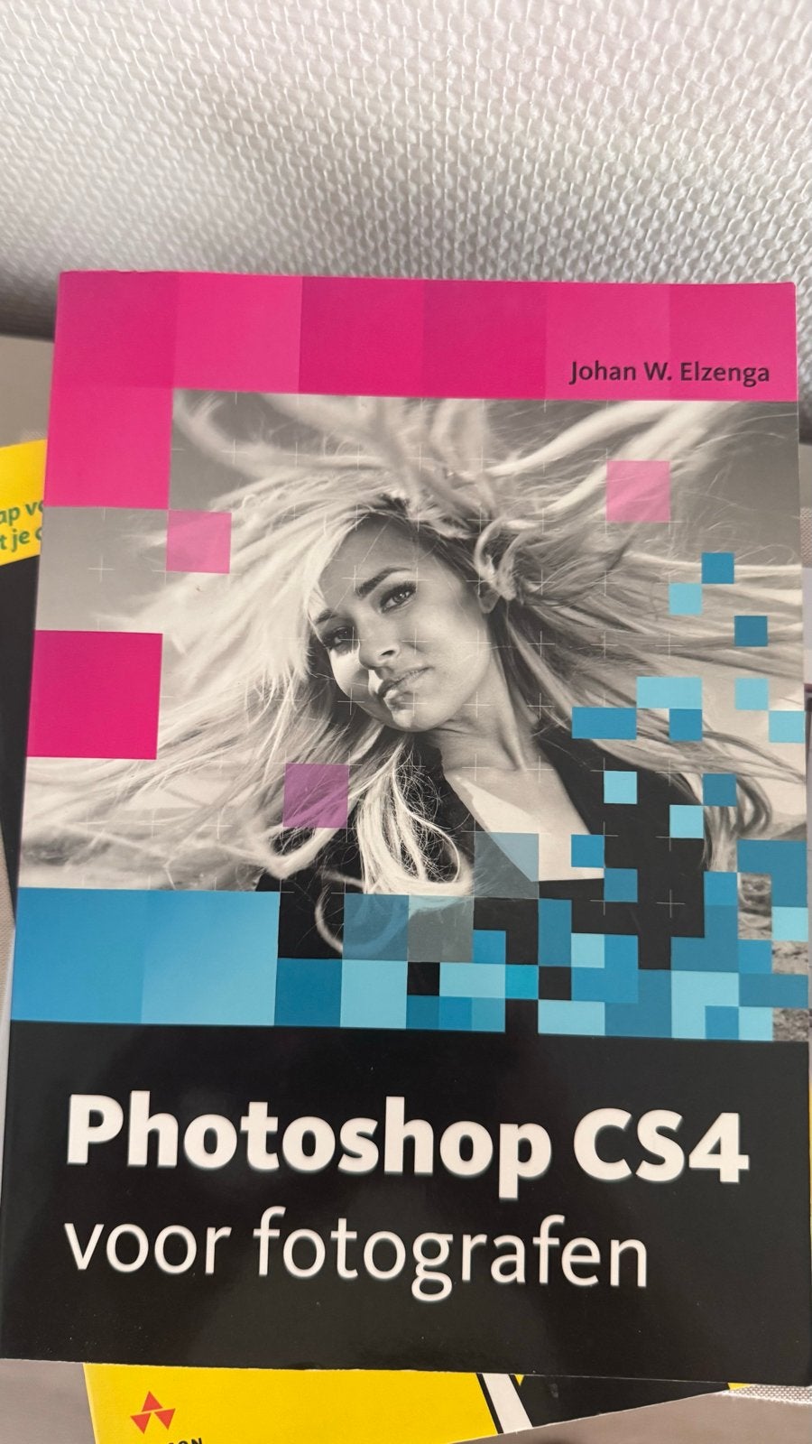 Photoshop CS4 voor fotografen - Johan W. Elzenga, Ophalen of Verzenden, Gelezen, Fotografie algemeen