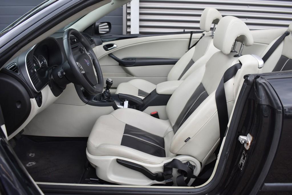 Saab 9-3 1.9 TID VECTOR CABRIO / STOELVERW / CLIMA / CRUISE, Auto's, Voorwielaandrijving, Gebruikt, 4 cilinders, Zwart