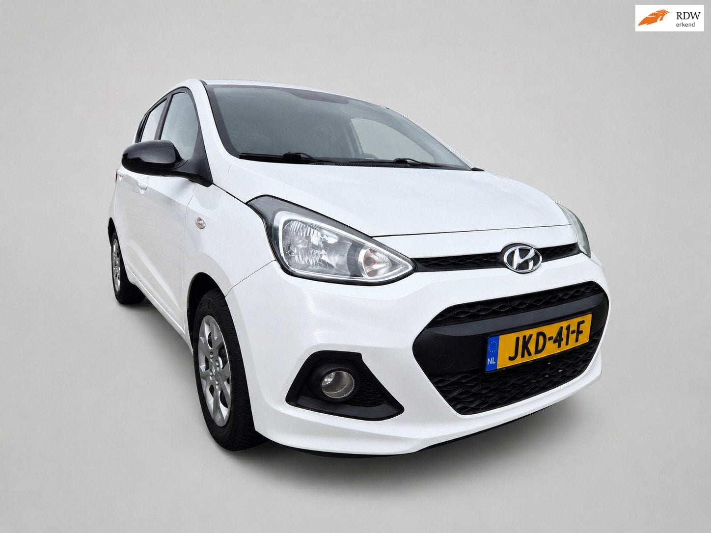 Hyundai I10 1.0i Automaat - 5 drs - Airco - Stoelverwarming, Auto's, Hyundai, Gebruikt, Euro 6, Wit, Bedrijf