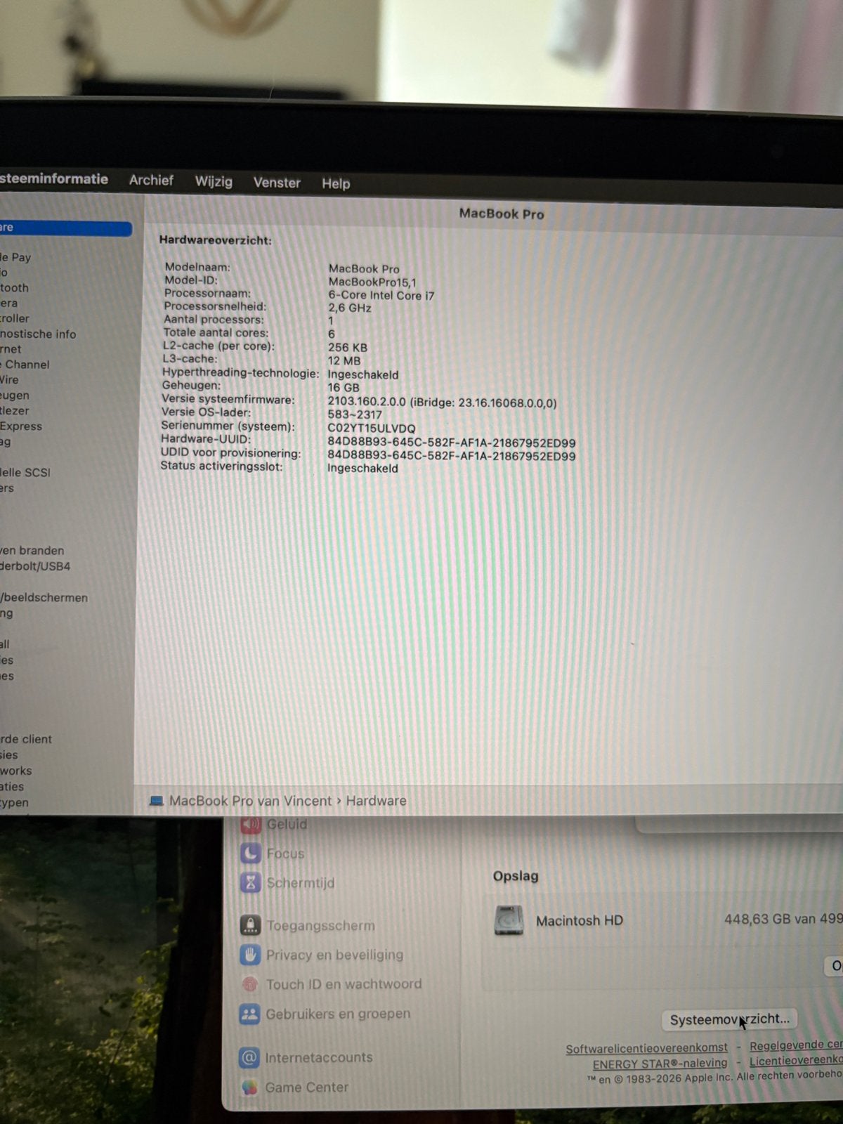 Foto 4 van Macbook Pro 15-inch nwe batterij 16GB RAM en 500GB SSD 2019