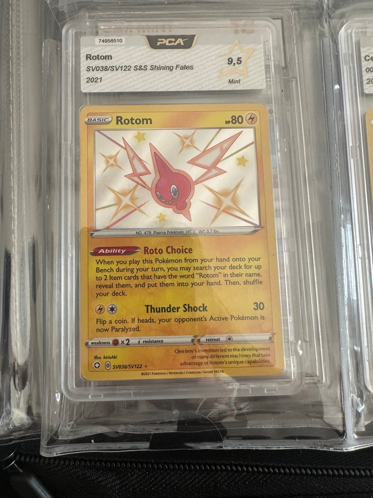 Pokémon Rotom SV038/SV122 Shining Fates PCA 9.5 Mint, Hobby en Vrije tijd, Verzamelkaartspellen | Pokémon, Ophalen of Verzenden