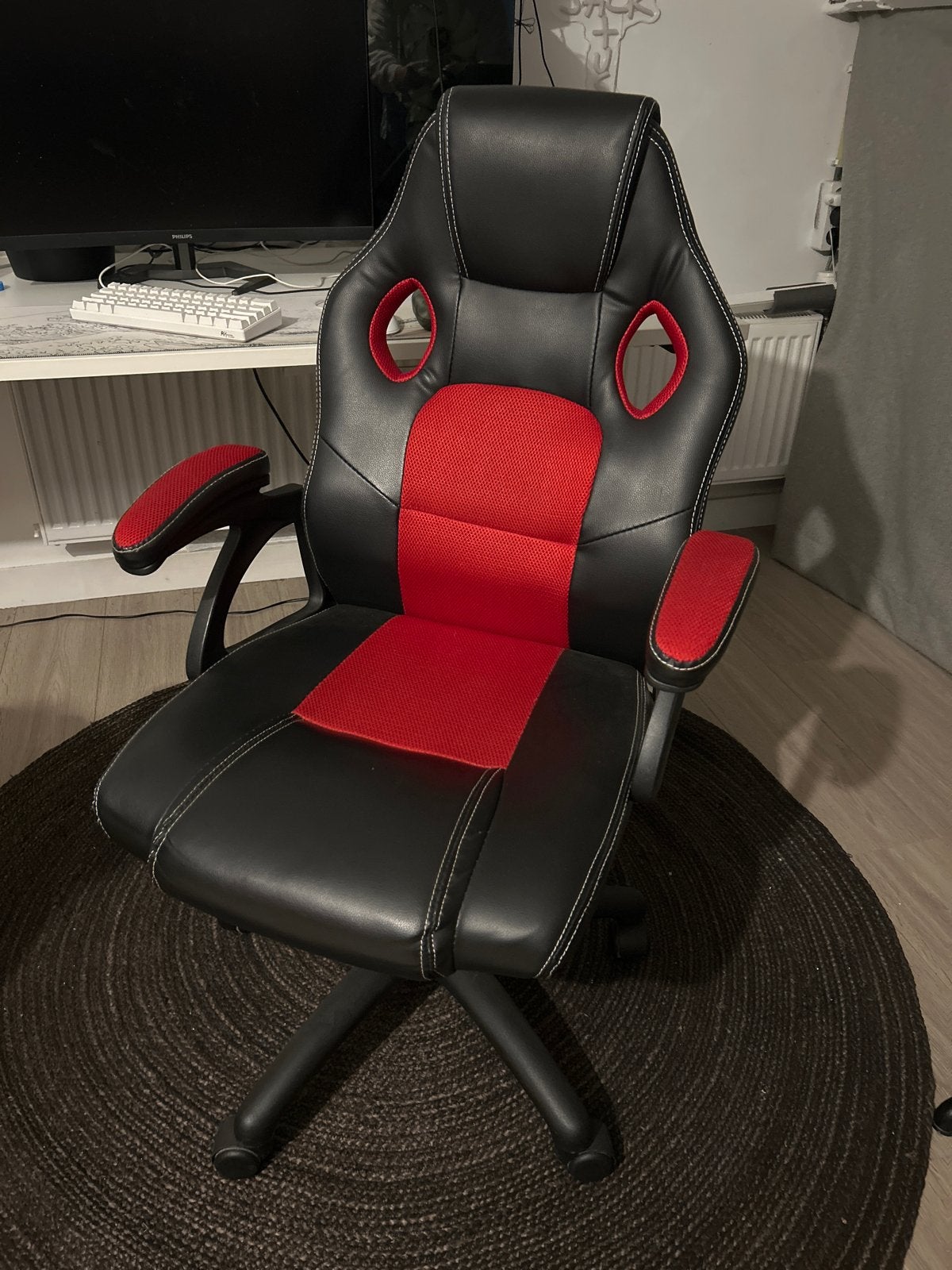 Comfortabele Gamingstoel Zwart/Rood - Gebruikt, Ophalen, Gebruikt, Zwart, Gaming bureaustoel