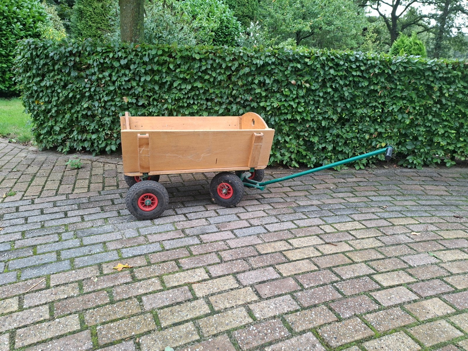 Stevige houten bolderwagen met luchtbanden, Ophalen, Gebruikt