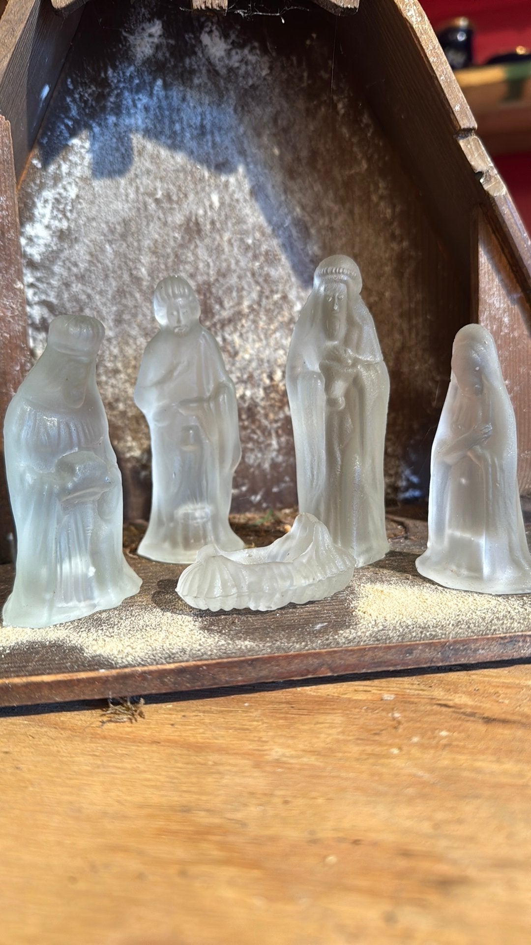 Kerststalletje met glazen groep, Ophalen, Gebruikt