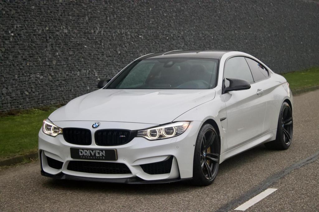 BMW M4 Coupé | Keramisch - Extended Leder - Vol - Uniek!, Auto's, Automaat, 4 stoelen, Wit, Leder