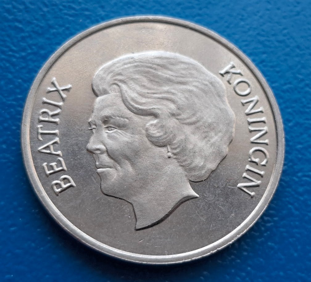 Penning Beatrix Rabobank 100 jaar "De Mens Centraal" - 1994, Verzenden, Overige materialen, Nederland
