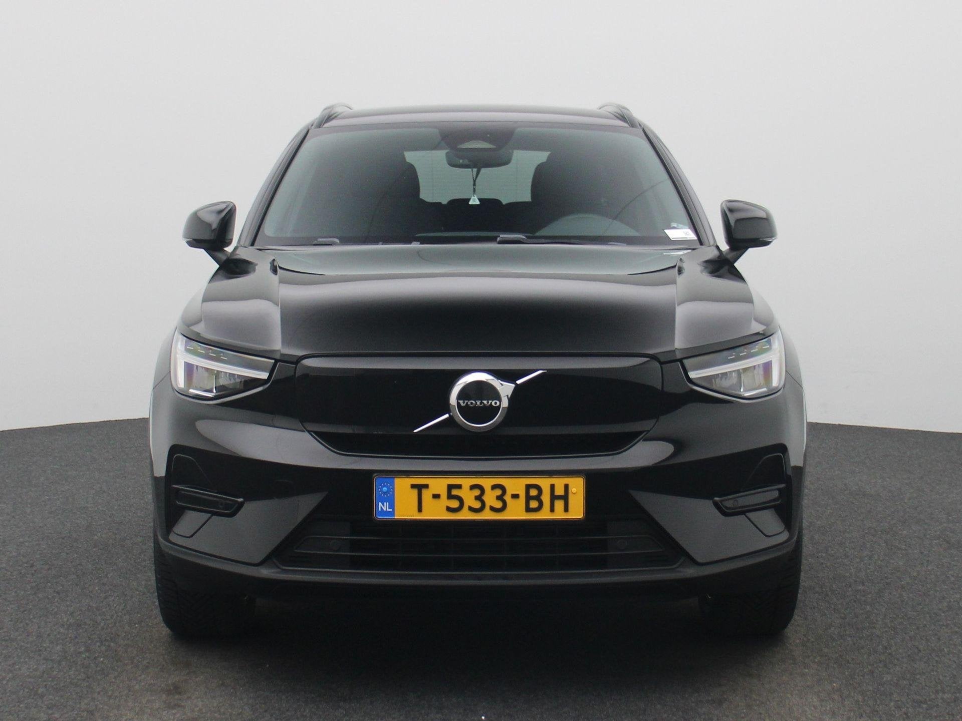 Volvo XC40 Recharge Core 70 kWh, Auto's, 12 maanden, Stof, Zwart, 420 min
