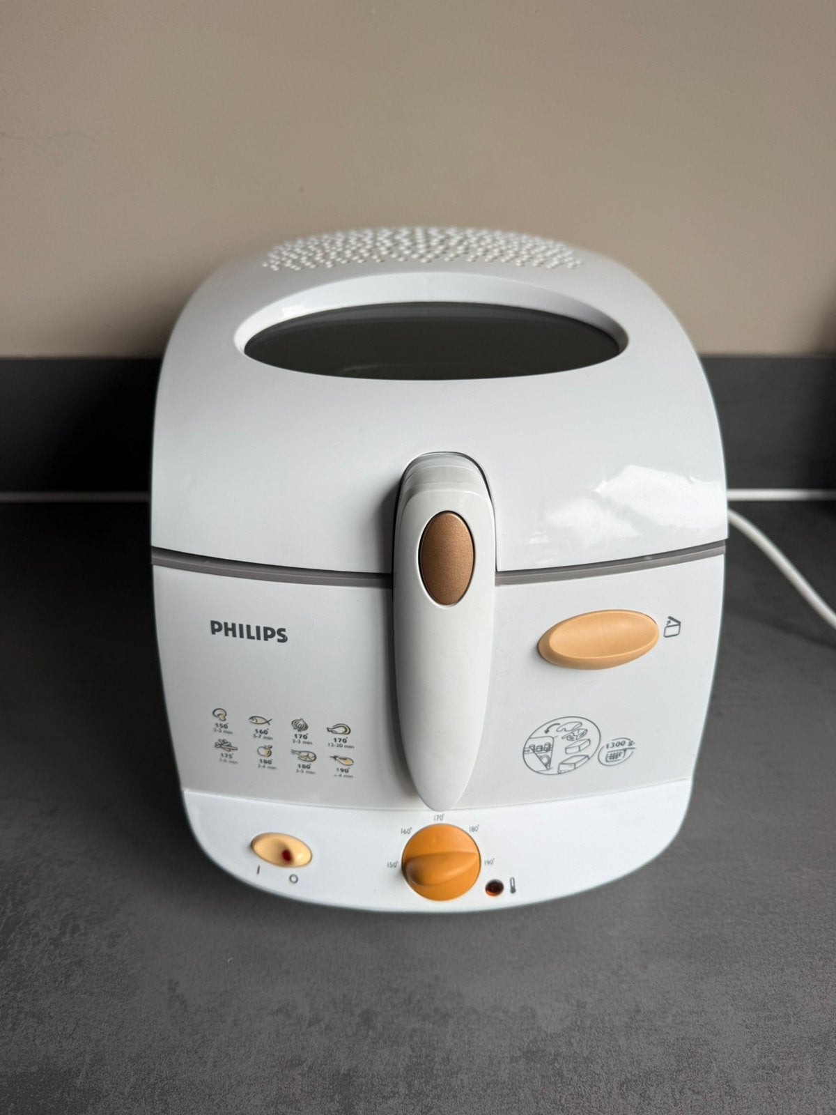 Frituurpan Philips HD 6118/55, Witgoed en Apparatuur, Frituurpannen, 2 tot 3 liter, Ophalen, Zo goed als nieuw, Uitneembare binnenpan
