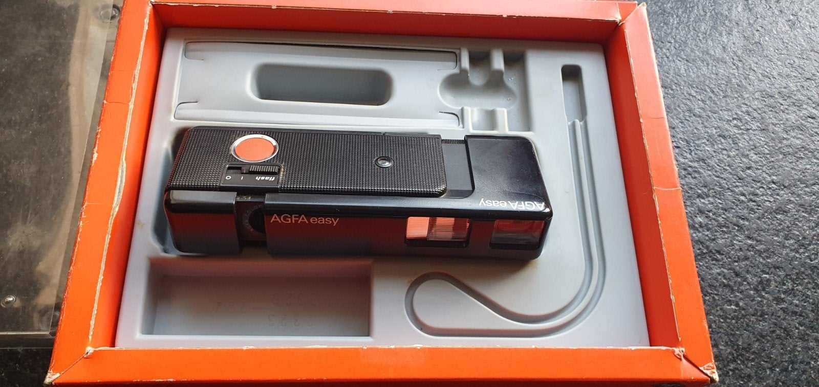Agfa Easy pocketcamera uit 1982 in de originele opbergdoos., Ophalen of Verzenden, Gebruikt