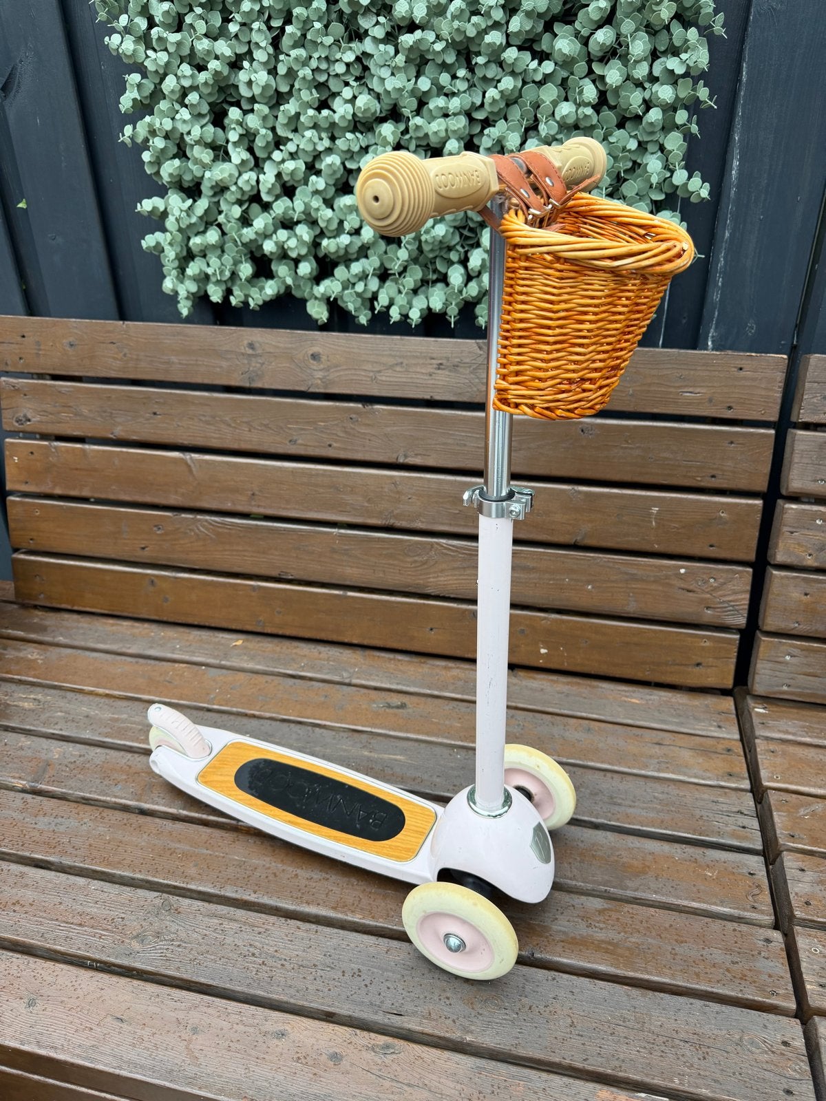 Banwood roze step met mandje, Ophalen of Verzenden, Gebruikt, Gewone step
