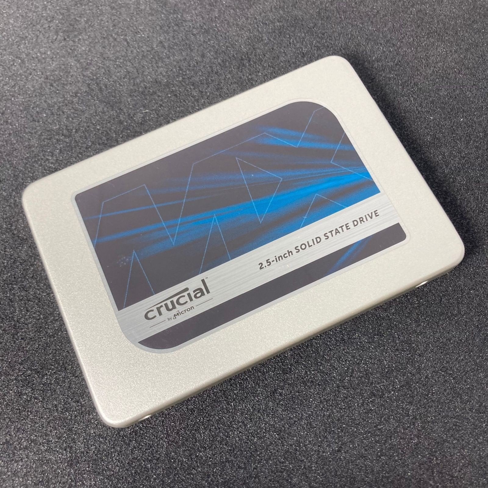 Crucial 750 gb 2.5-inch Solid State Drive (SSD), Computers en Software, Harde schijven, Gebruikt, 750GB, SATA, Ophalen of Verzenden