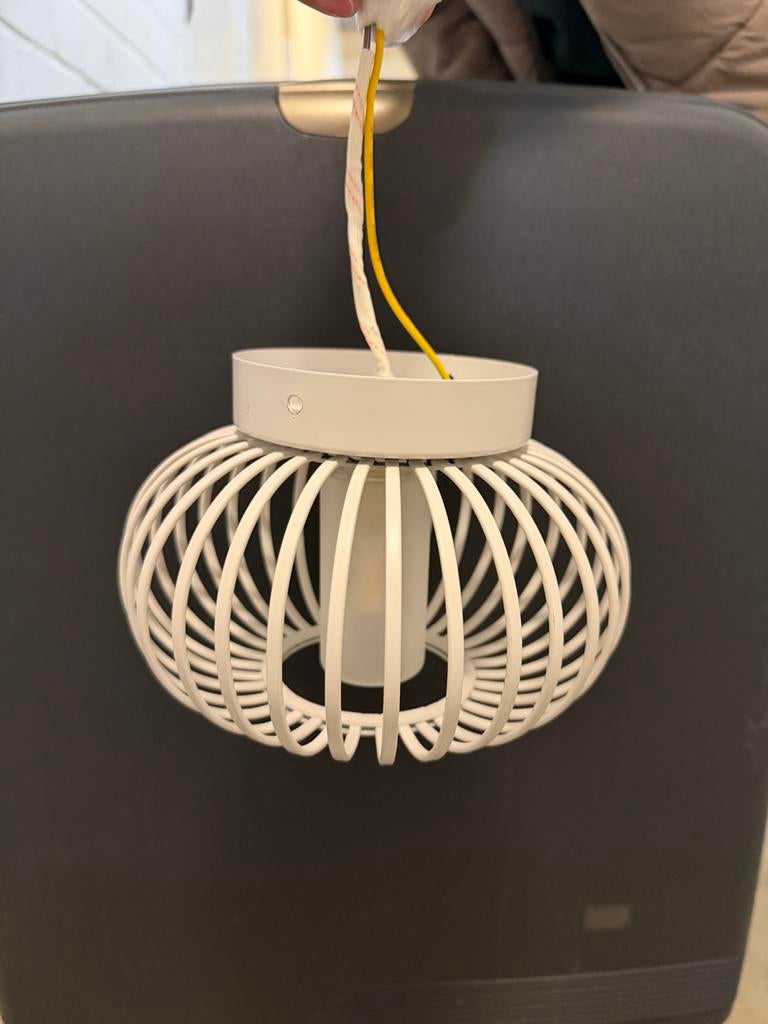 Witte ronde plafondlamp in Rietveld-stijl, Ophalen, Gebruikt, Metaal